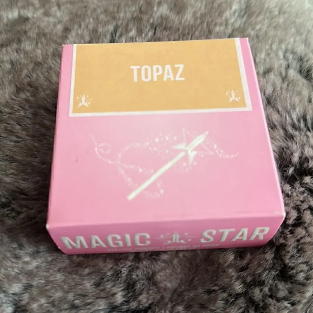 NIB TOPAZ Jeffree Star Setting Powder in Topaz Full Size